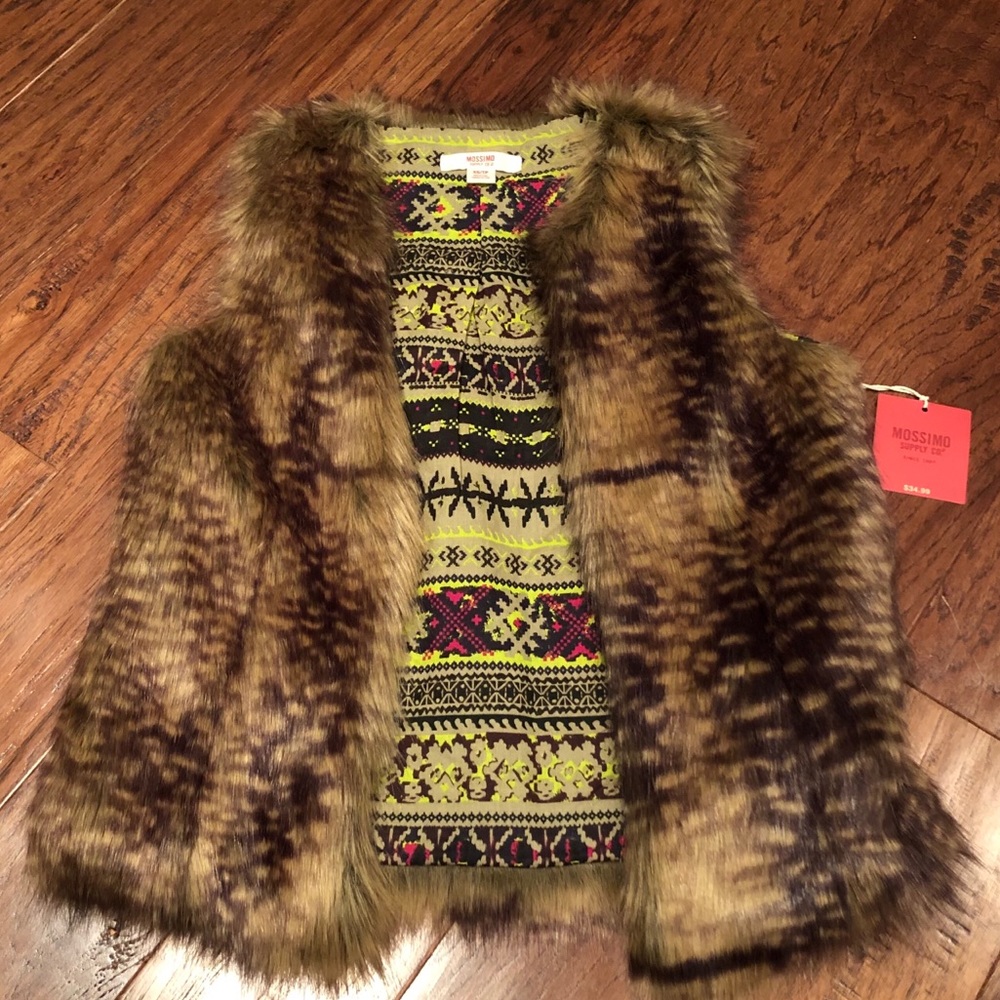 Mossimo Faux Fur Vest